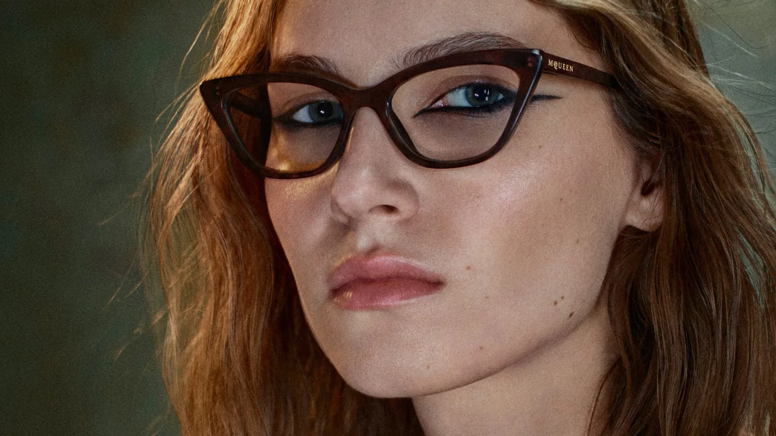 Campaña de gafas Alexander McQueen