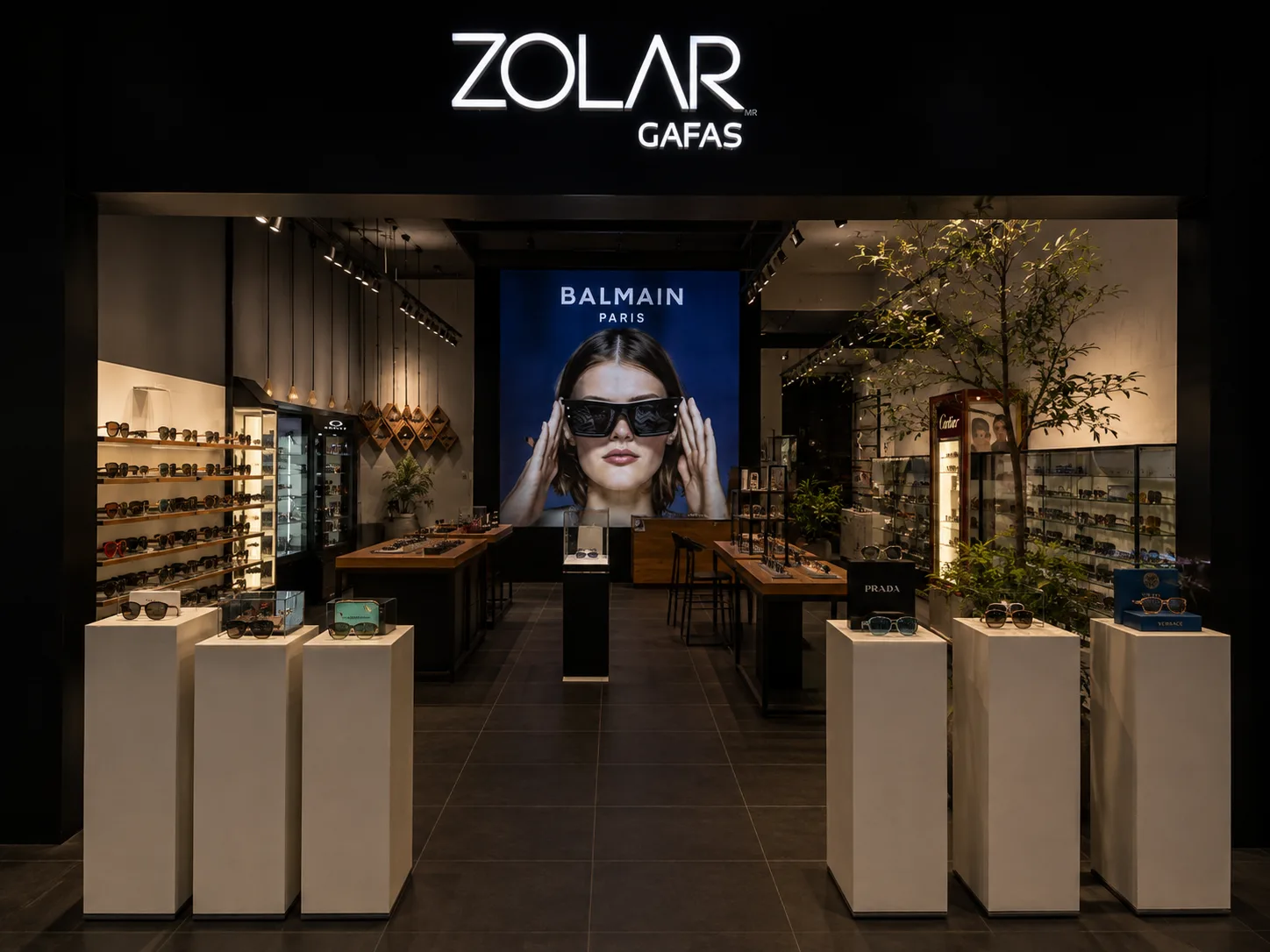 Interior de la tienda Zolar en La Perla, Guadalajara